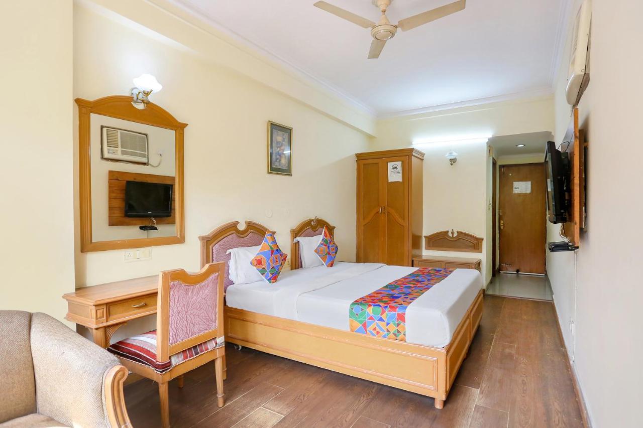 Fabhotel Altus Gurgaon Exteriör bild